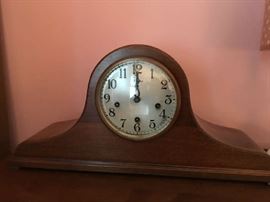 Mantle clock