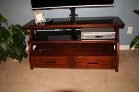 Entertainment unit 