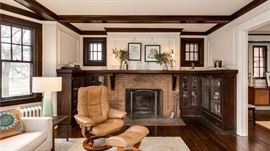 Ekornes Stressless Brown Leather Chair with Brown Leather Ottoman.  Measures: 32’’ W x 25’’ D x 40’’ H