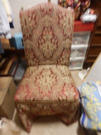 UPHOLSTERED PARSON'S CHAIR