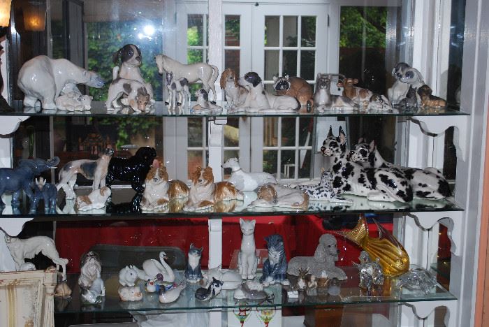 Very Nice Large Collection of Vintage Royal Copenhagen, Dahl Jensen & Royal Doulton Porcelain Animal Figurines. 