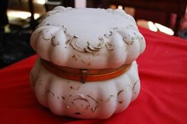 Wave Crest Dresser Box