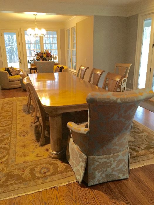 Drexel Heritage Dining Room Table with 8 chairs / Large Ethan Allen Hand Made Rug