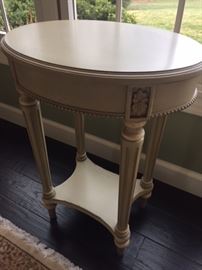 Ethan Allen side table