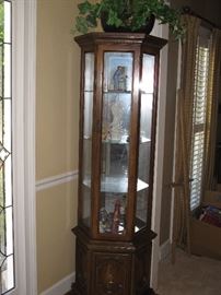 Curio cabinet