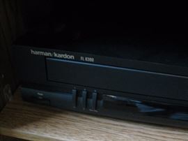 Harman/Kardon compact disc player