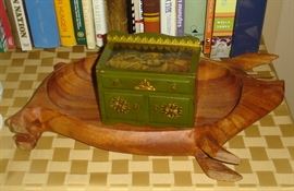 Vintage wooden pig bowl