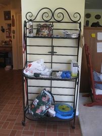 Bakers rack