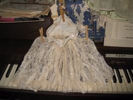 Vintage lace small cape