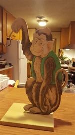 Monkey looking for Bannanas