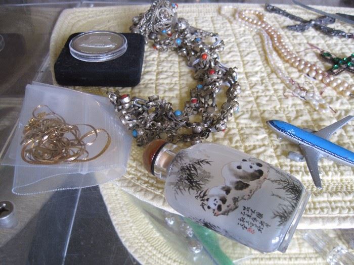 Scrap gold, Silver coin. Snuff Bottle. Pearls.