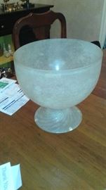 BIG, BIG BOWL!