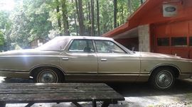 Garaged for 15 years! Classic 1977 Ford LTD