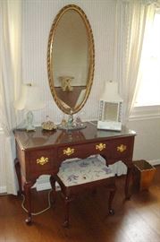 Statton Chippendale style vanity and stool, and wall mirror.