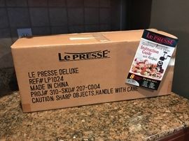 Brand new in the box Le Presse Gourmet Food Styler 
