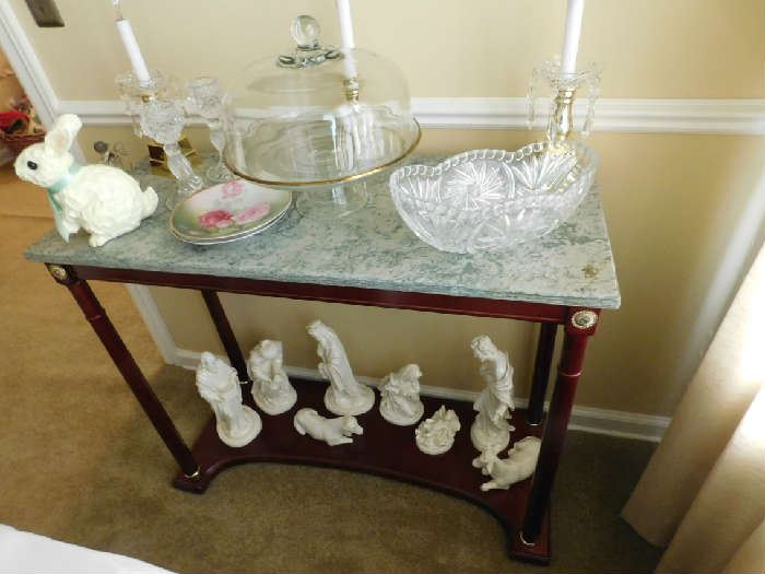 Marble top table, covered cake stand, Nativity Set