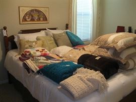 Quilts and Blankets 
