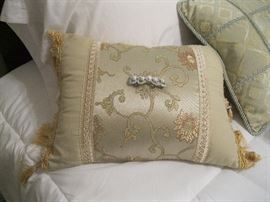 Decorative Pillow 