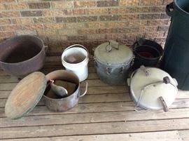 Vintage cookware & pots