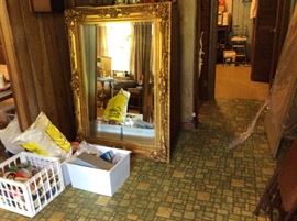 Large gold mirror - heavy - excellent condition