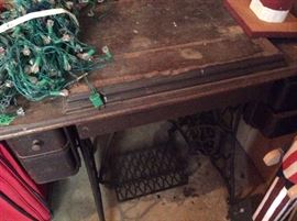 Vintage Singer sewing cabinet