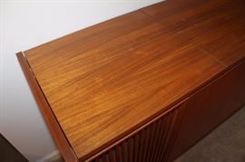 Vintage mid century modern Telefunken Console stereo, turntable and radio work, condition is excellent!
