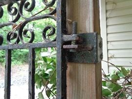 how it is attached to a 4x4