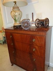 vintage 4 drawer mahogany chest