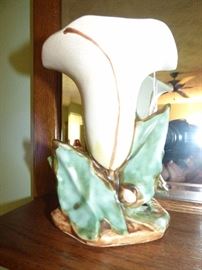 Vintage McCoy canna lily vase