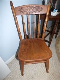 Oak side chair