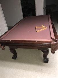 VINTAGE CLAW FEET WOODEN POOL TABLE-WITHOUT SLATE