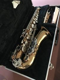 SAXOPHONE