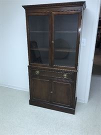 CHINA CABINET