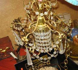 Chandelier with crystal prisms