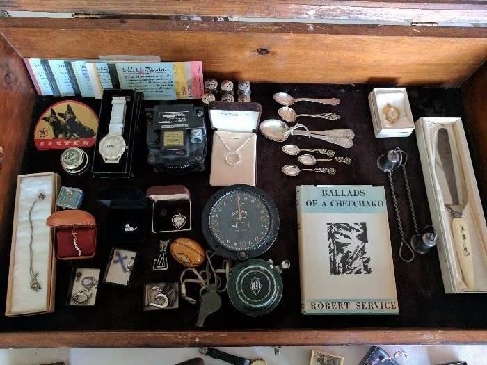 Vintage Collectibles, Jewelry, Military Items