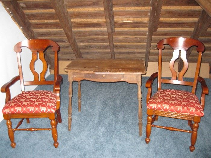 Pair of armchairs and antique table