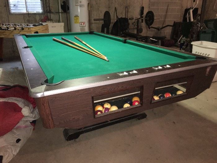 8 ft Sears Roebuck pool table with cues (owner will disassemble & deliver for a fee)