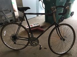 Men's 10 speed bike