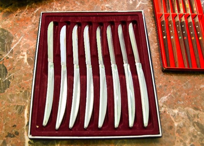 Set of Knives / Cutlery