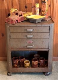 Vintage Craftsman Tool Chest (32"x26"x17") 120.00