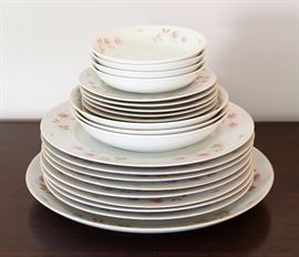 Vintage 1959 "Betty" 23-Piece China Set 39.00