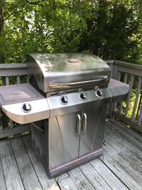 Char Broil gas grill