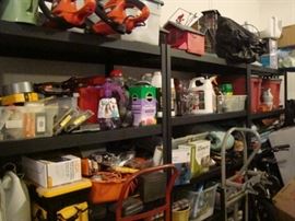 Garage outdoor items