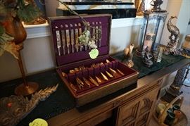 gold plated silverware