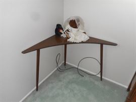 modern boomerang style corner table