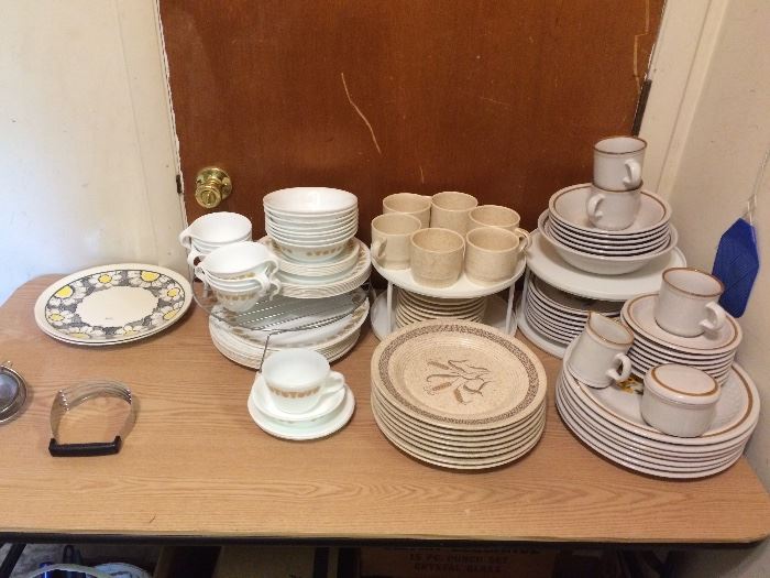 Corelle, Homer Laughlin, Stoneware Dishes