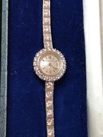 STUNNING! LADIES JAEGAR LE COULTRE DIAMOND & GOLD WATCH, THIS WILL BE SOLD FOR "THE RIGHT PRICE", IF NOT OWNER WILL KEEP IT!