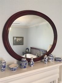 Gorgeous oval mirror