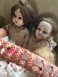 antique dolls