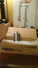 4 yamaha pegs